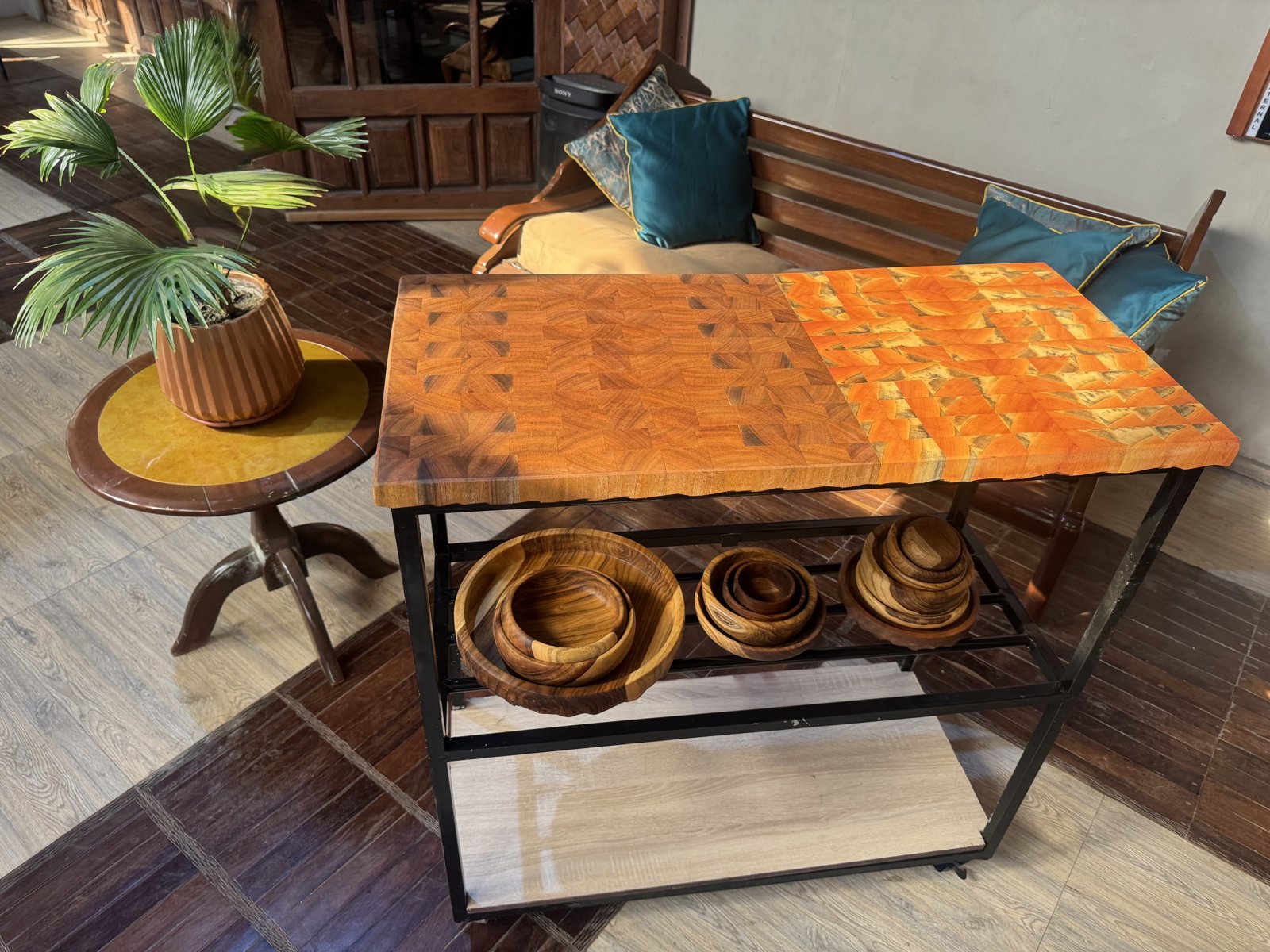 End-Grain Island — photo 2 of 3